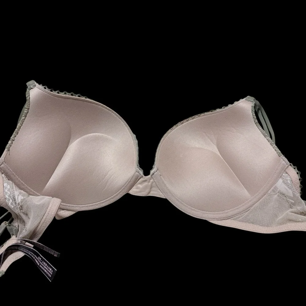 Victorias Secret tag barb
